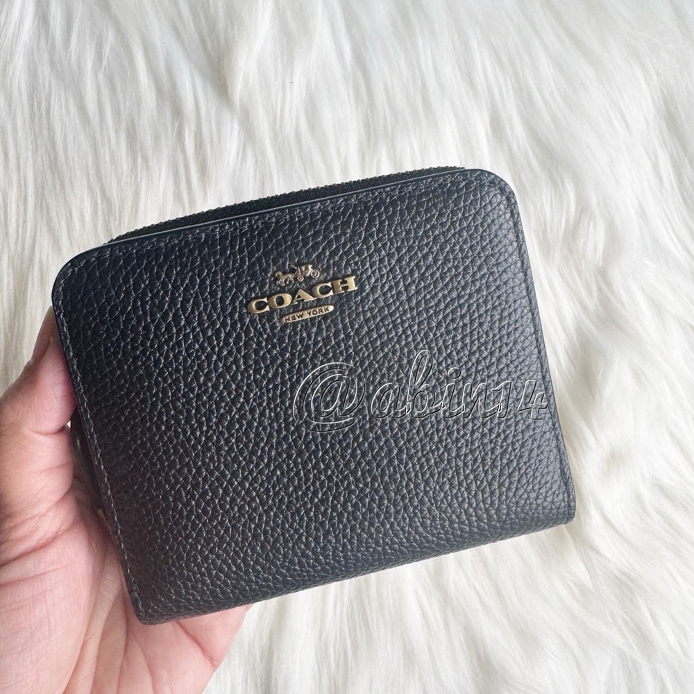 NWT Coach Black Leather Wallet